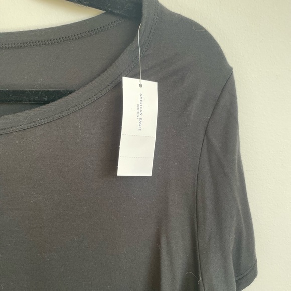 NWT American Eagle soft and sexy cropped tee in black - Picture 3 of 4